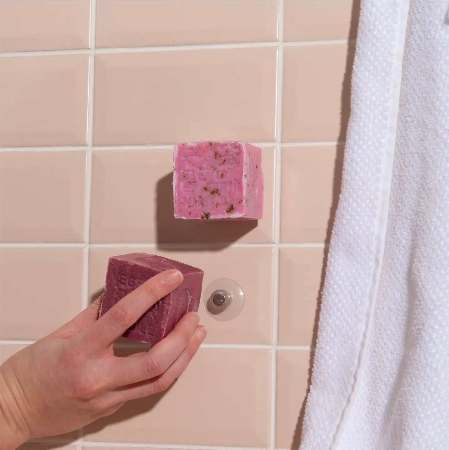 Porte-Savon Aimanté – Minimaliste & Ultra Pratique