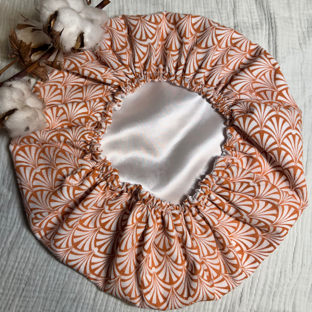 Bonnet de soin en satin