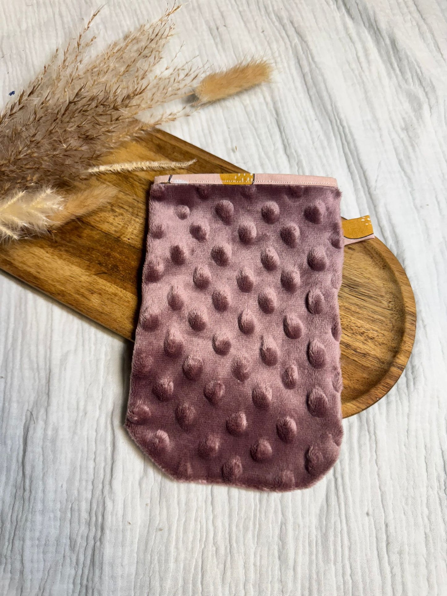 Gant démaquillant (démaquille que avec de l’eau)