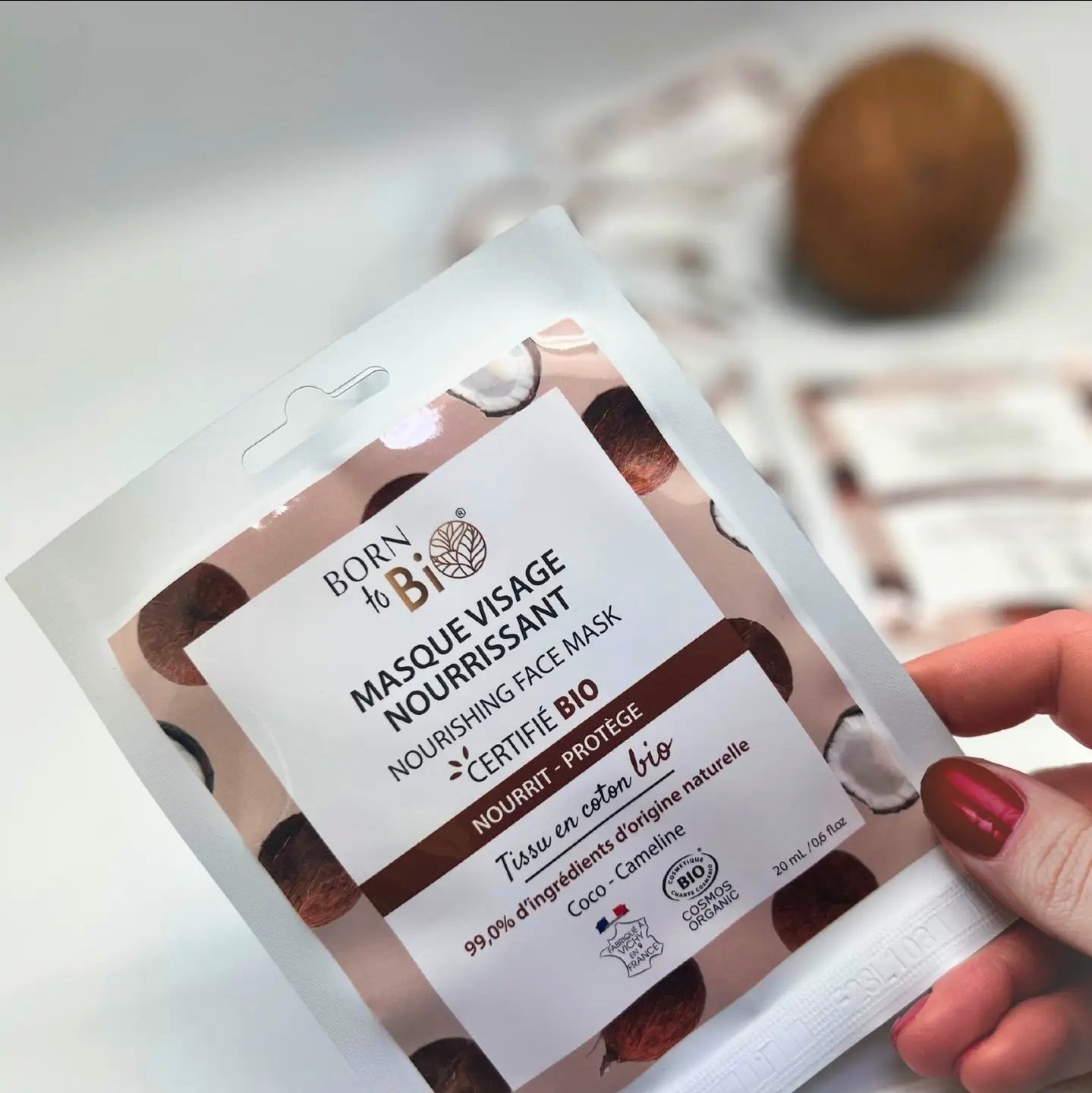 Masque visage nourrissant en coton